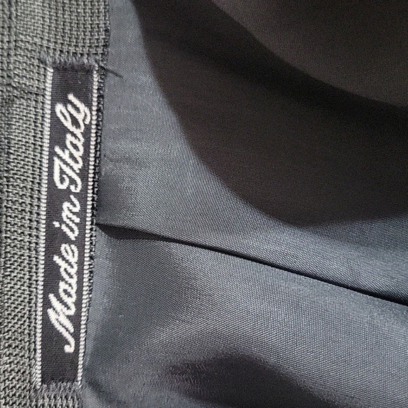 Armani Vintage Gray Double-Breasted Blazer - Picture 3 of 6